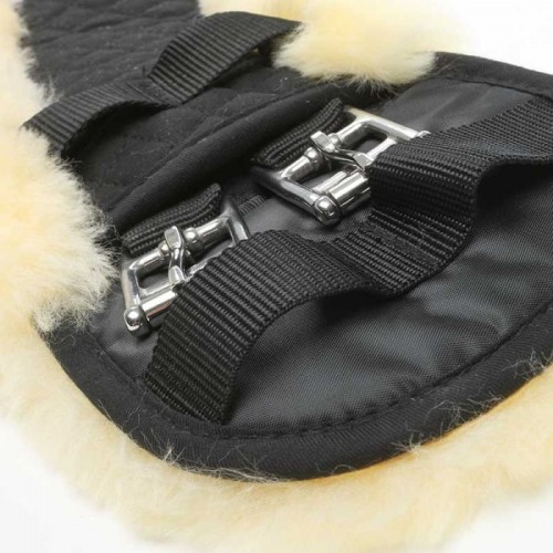 Kavalkade Dressage Girth Moon with Lambskin