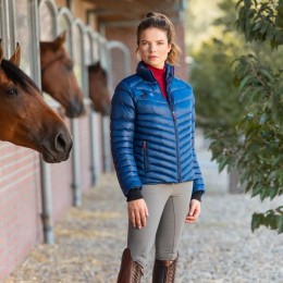 WHIS Stepped Jacket Coach