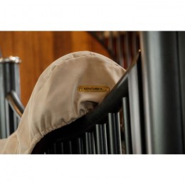 Kentucky saddle cover with gold plate