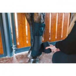 Kentucky Stable Bandage Wraps 50x50cm set of 4