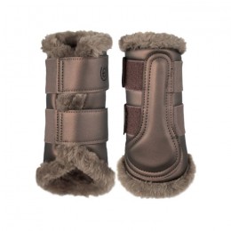 Equestrian Stockholm FW'22 Amaranth brushing boots