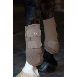 Eskadron SS25 Platinum Tendon Boots Pro Dressage Hind Legs