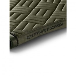 Equestrian Stockholm FW'24 Striking Valley Modern Dressuur Dekje