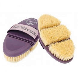 LeMieux Scrubbing Flexi Brush Fig