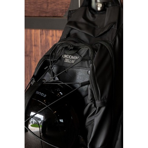 Grooming Deluxe Grooming Backpack
