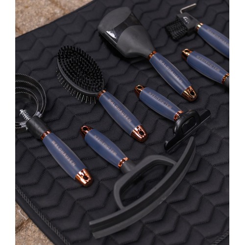 Waldhausen Sweat Scraper with Gel Handle