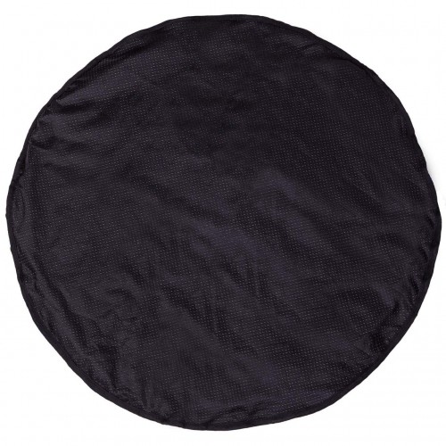 QHP Sniffing mat horses