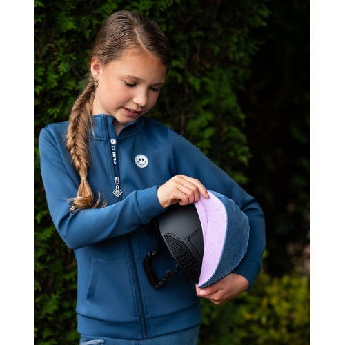 QHP SS26 Helmet cover Rosalynn