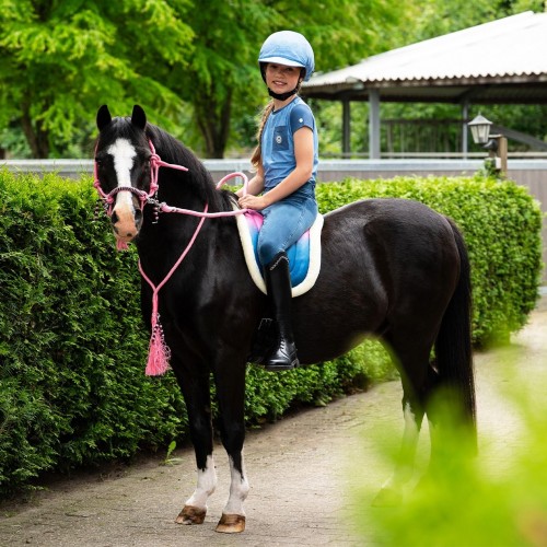 QHP SS26 Helmet cover Rosalynn
