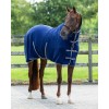 Q-essentials Basic Fleece Blanket with Neck and Surcingles