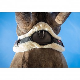 LeMieux Anatomical Sheepskin подпруга чехол