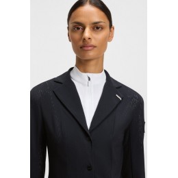 BOSS Equestrian SS26 турнирный фрак Alina Forato