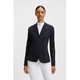 BOSS Equestrian SS26 турнирный фрак Alina Forato
