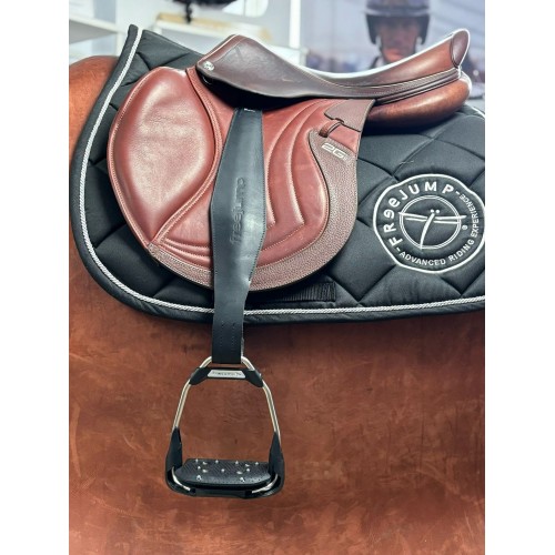 Freejump Stirrup Leathers 4x6 28mm