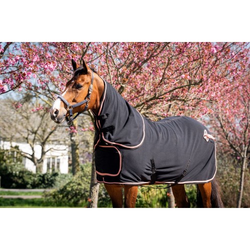 HB Showtime Show Rug Rose Gold with Neck