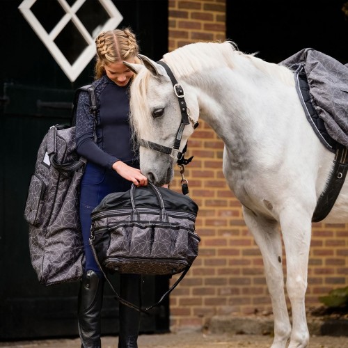 QHP FW25 Riding breeches Lymee softshell Junior full grip