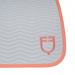 Equestro SS26 конкурный вальтрап Wave Quilting