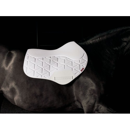 LeMieux CORE ProForm Moulded Close Contact Pad White