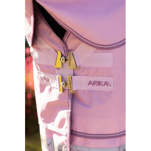 LeMieux SS26 Arika Ripstop 50 g Turnout Rug Fondant