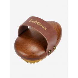 LeMieux SS26 Artisan Metal скребница