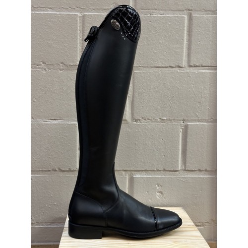 DeNiro Tricolore Salentino 01 Smooth Black - Lucido Black/Patent Black piping/Crystal Stones