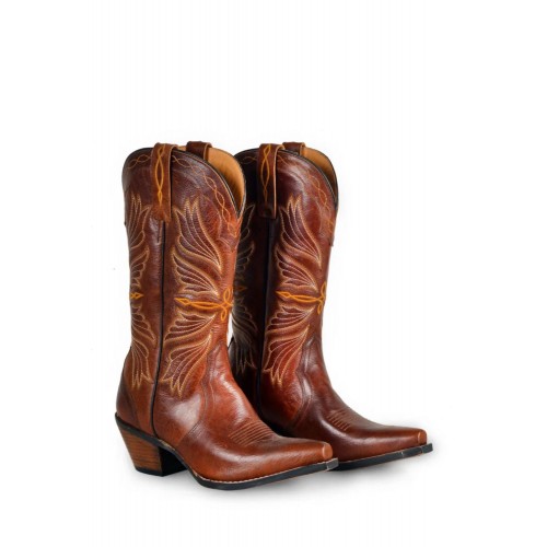 Myra Bag Cowboy Boots Domingo Cereza
